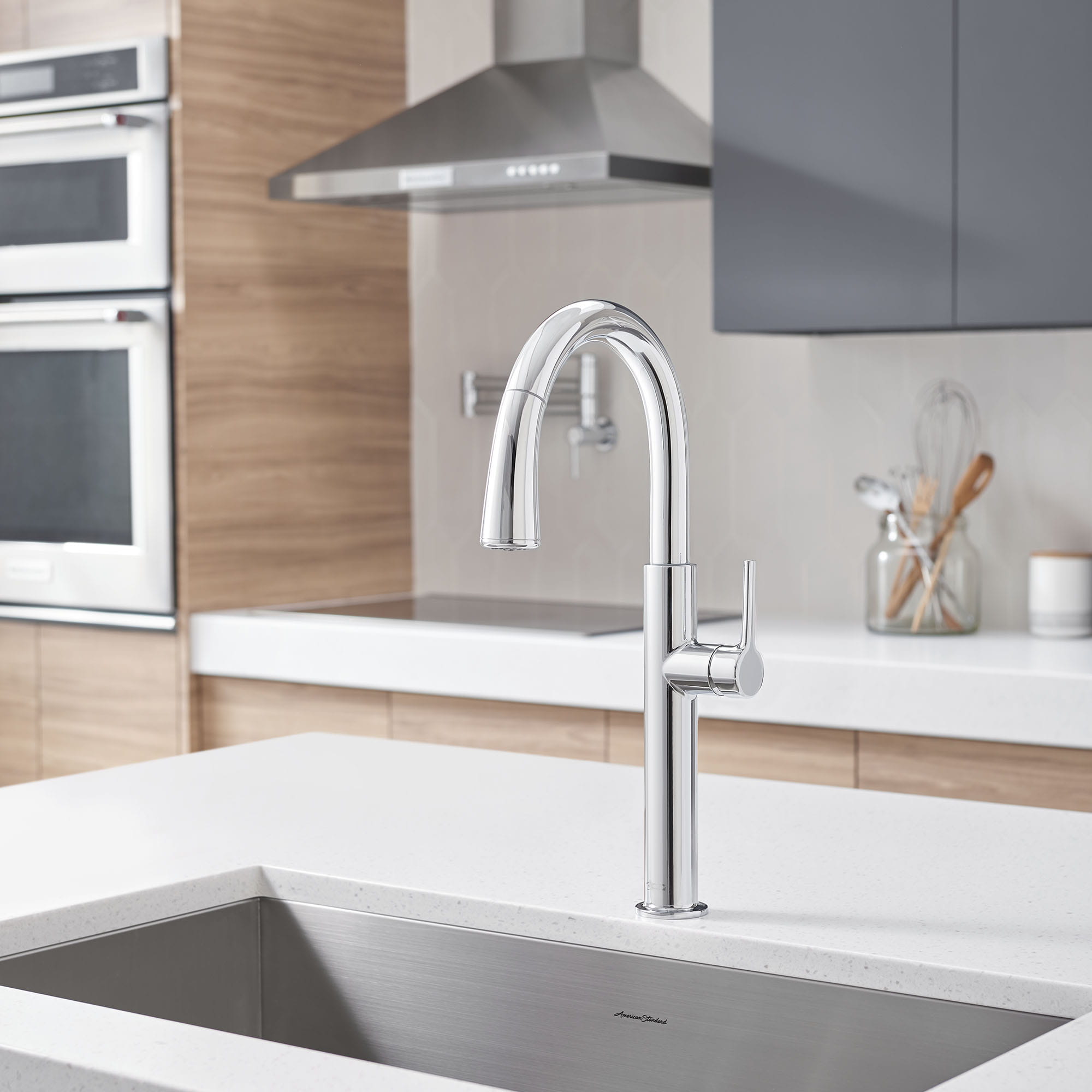 Studio® S Pull-Down Dual Spray Kitchen Faucet